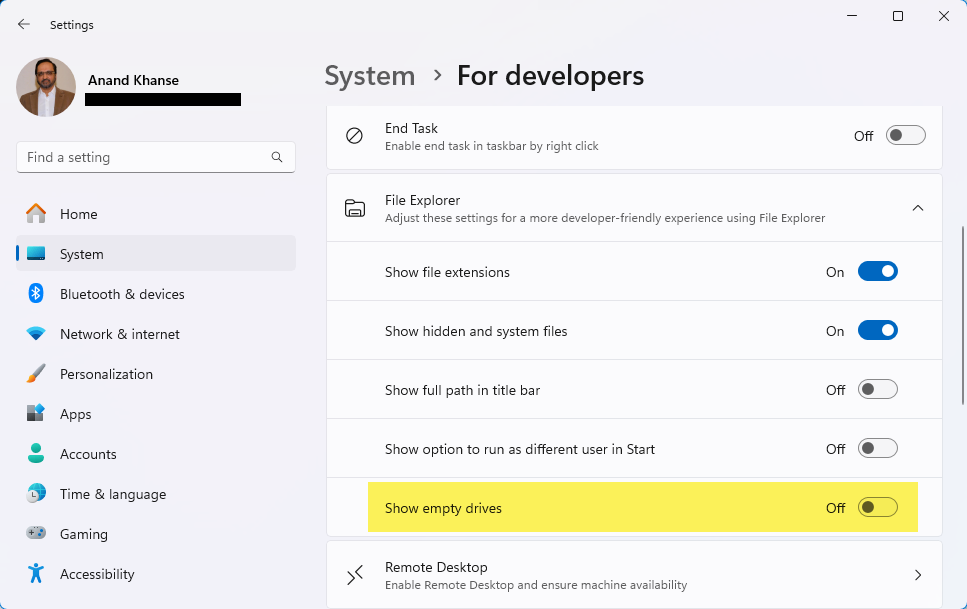 How to Show or Hide Empty Drives in Windows 11